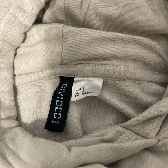 H&M beige hoodie size small - Picture 5 of 5